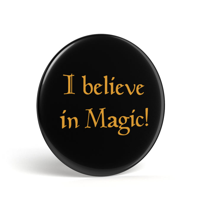 productImage-12726-geek-button-i-believe-in-magic-1.jpg
